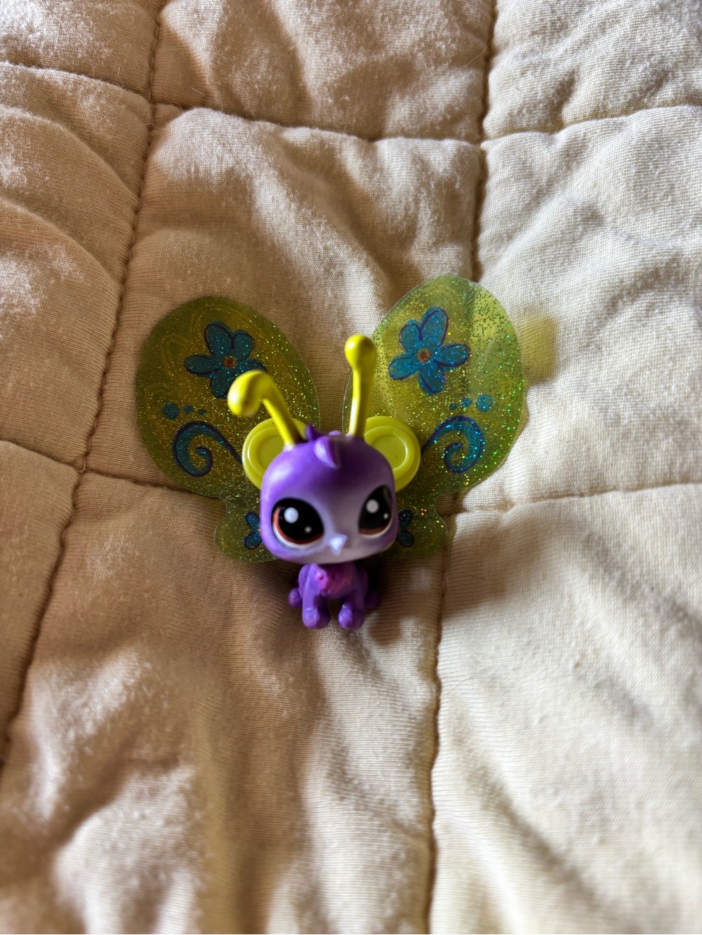 Littlest Pet Shop Purple & Lime Butterfly Pet Figure